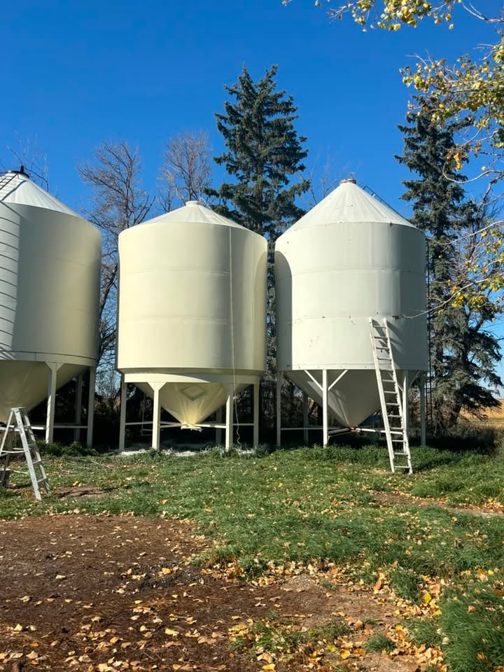 Grain Bin Trio Repaint